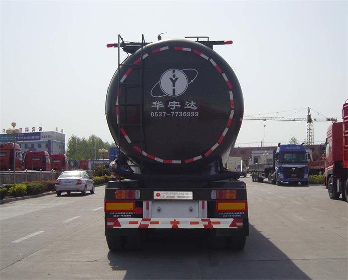 LHY9406AGFL粉粒物料运输半挂车(图3)